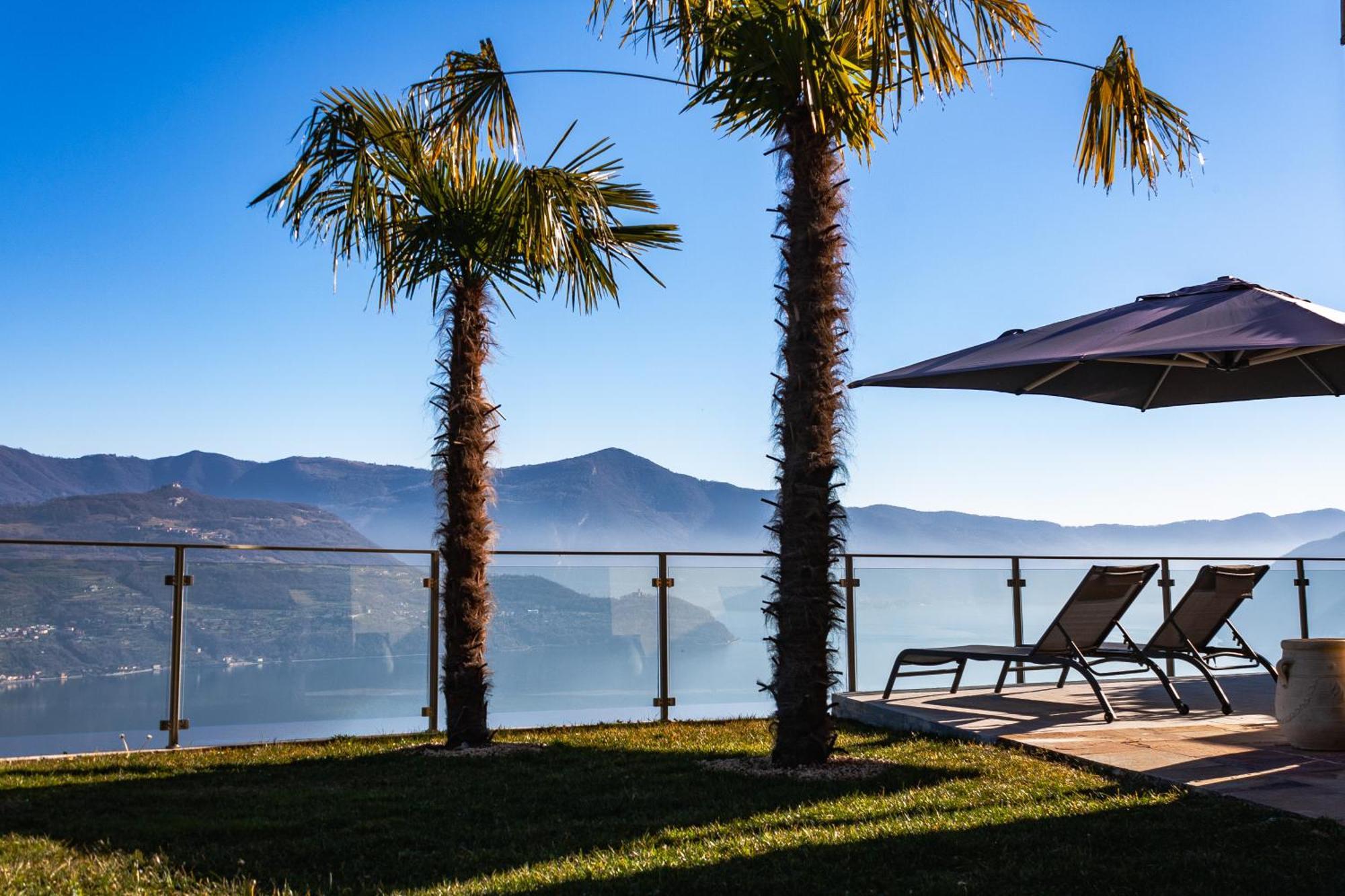 Mia Isola With Lake View, Garden And Swimming Pool Parzanica Dış mekan fotoğraf